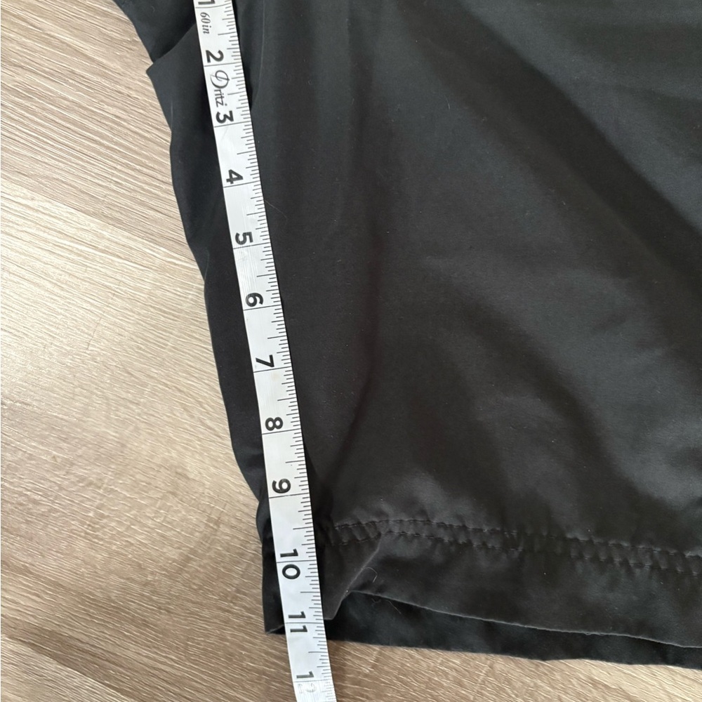 Nike Men's Black Athletic Shorts - Picture 8 of 9